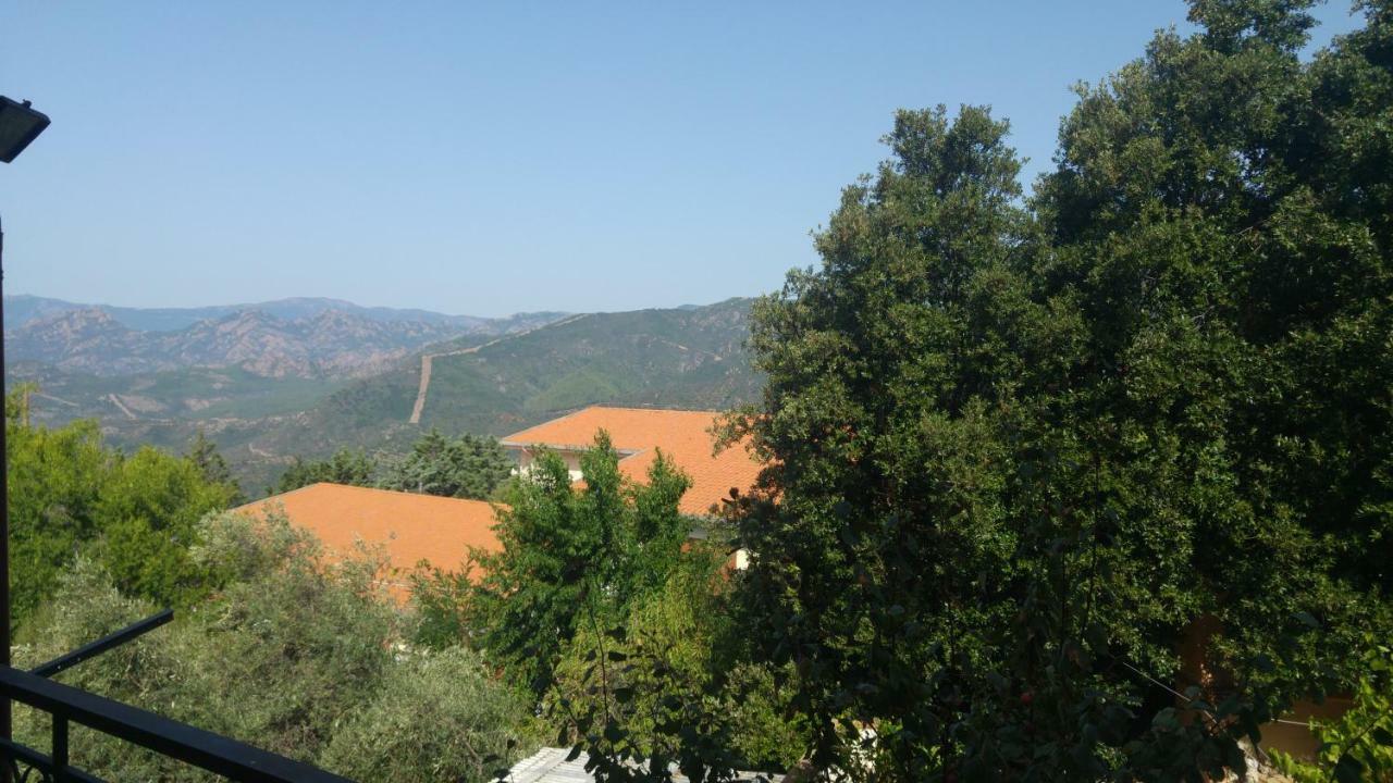 Angelina'S House Villa เบาเนย์ ภายนอก รูปภาพ